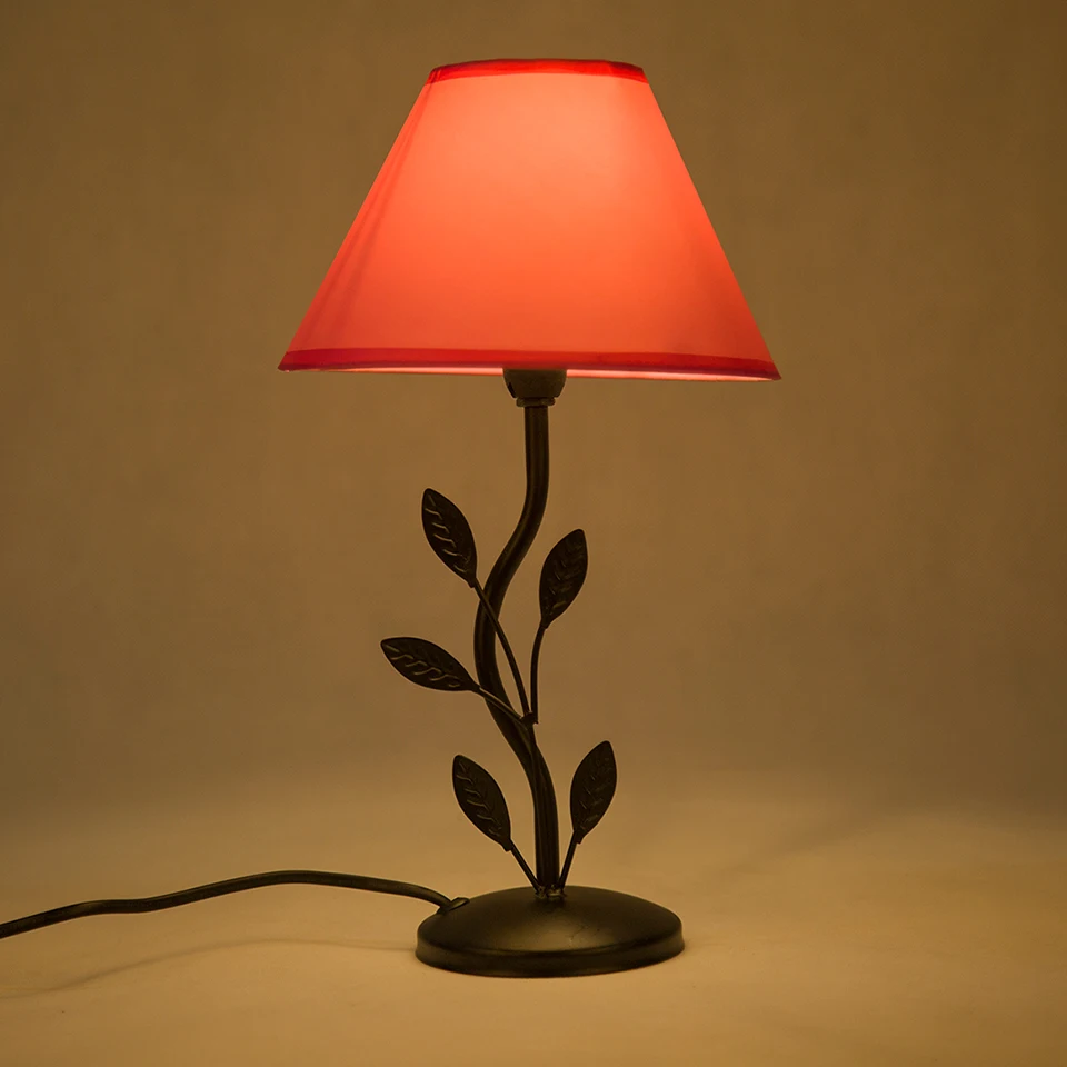 Original Design Table Light Five Leaf Shape Hot Selling Indoor Living Room Bedside Bedroom Decor Led Bulbs Desk Lamp | Освещение