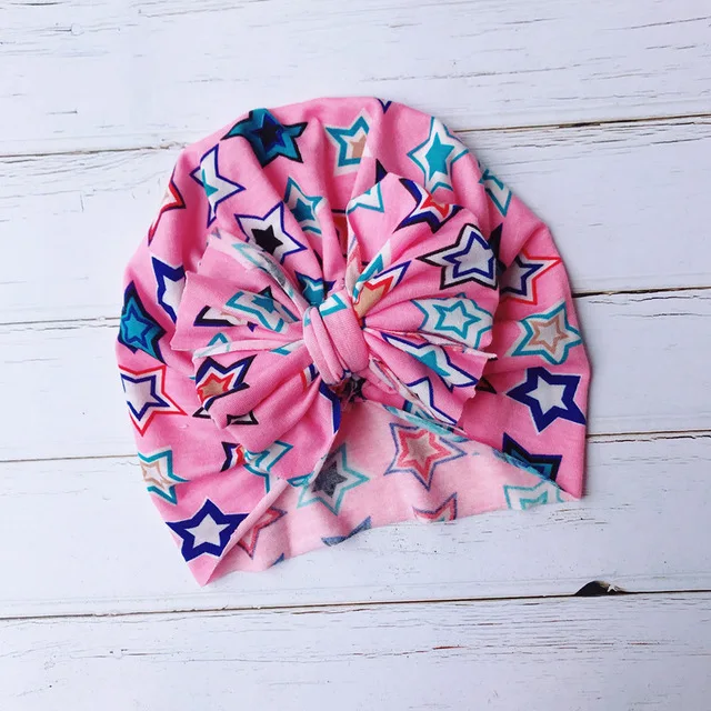 Осень-зима 2019 для новорожденных хлопковая детская шапка с принтом в полоску