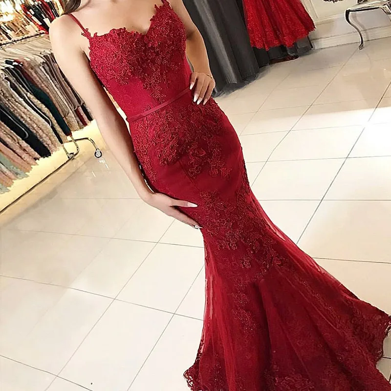 

Appliques Tulle Burgundy Mermaid Prom Dresses Robe de Soiree 2021 Sexy Spaghetti Strap Backless Pageant Formal Dress