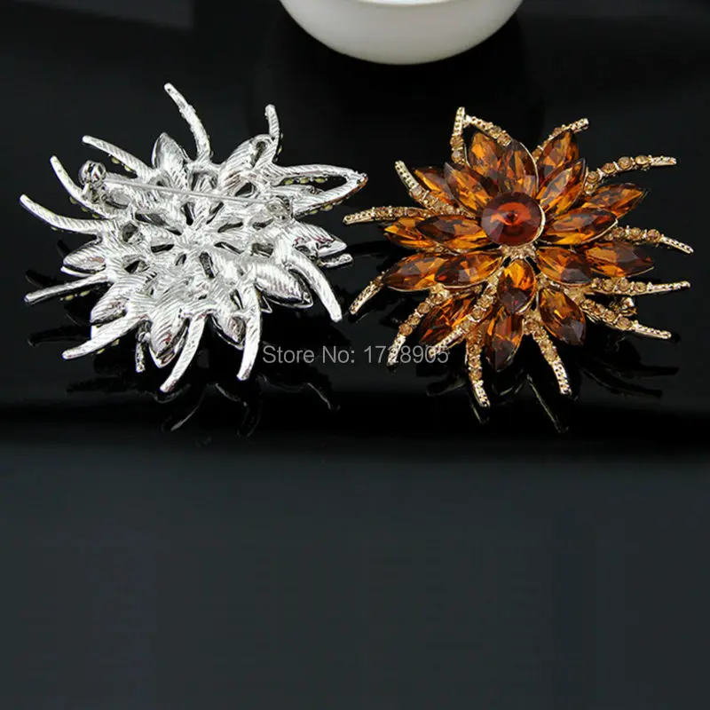 Винтажное ювелирное изделие Рождественский красный Хрустальный цветок броши