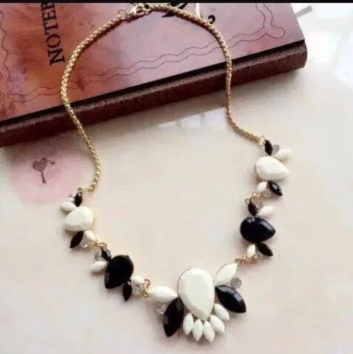 Новый 2017 Maxi Ожерелье Женщины Цветок Смолаы Choker Заявление Ожерелья и Кулоны