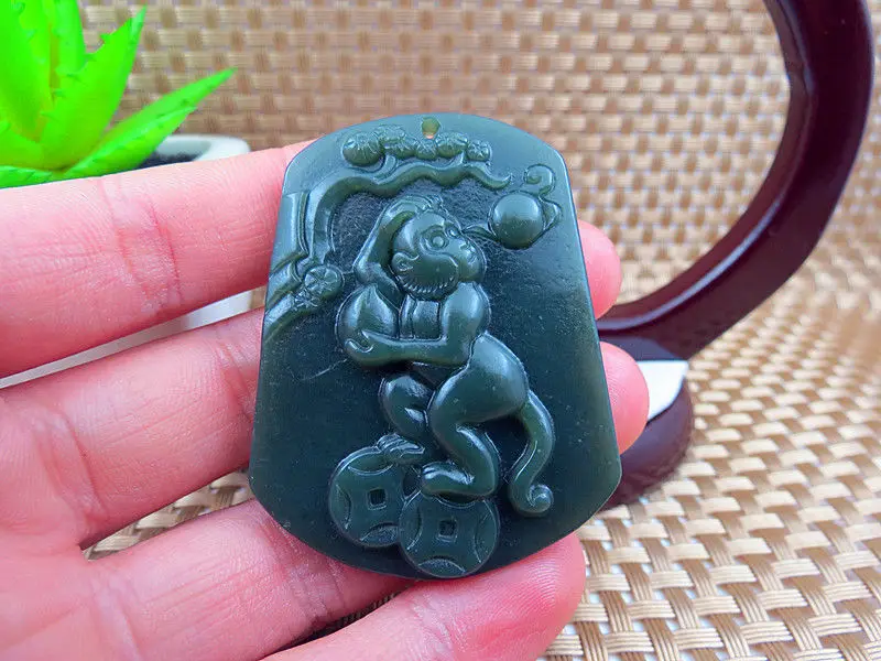 Китайские характеристики кулон с нефритовой обезьяной бесплатная