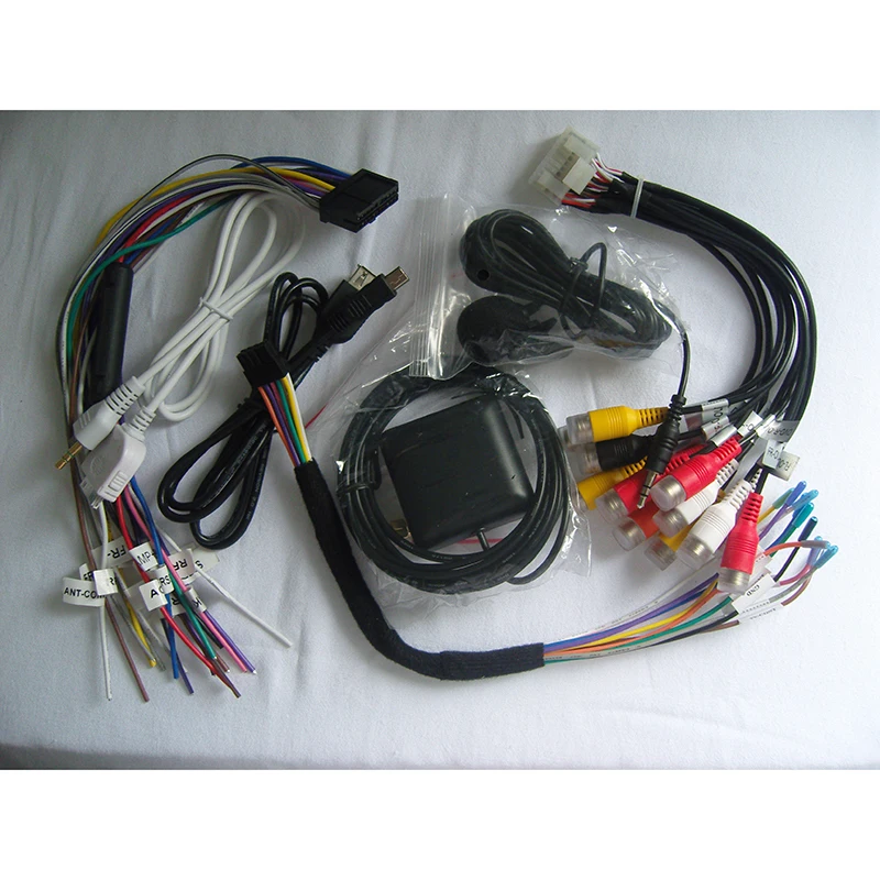 Автомобильный DVD-плеер Roadrover многофункциональный с GPS навигацией