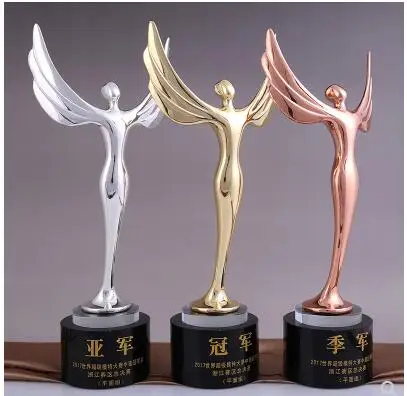 Хрустальный Трофей Чемпионата мира по индивидуальному заказу