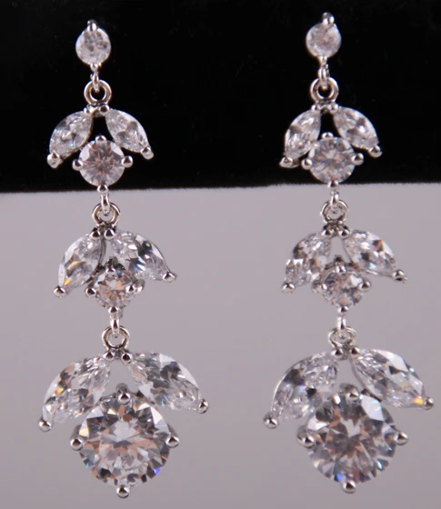 Бесплатная доставка женские роскошные серьги с фианитом в виде винограда