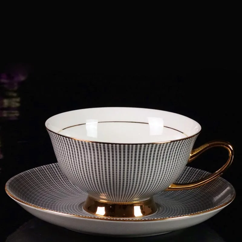 

180ml Vintage Pastoral Flower Painted Ceramic Bone China Coffee Cup with Saucer Kit | Water Milk Tea Mug Drinkware with Spoon