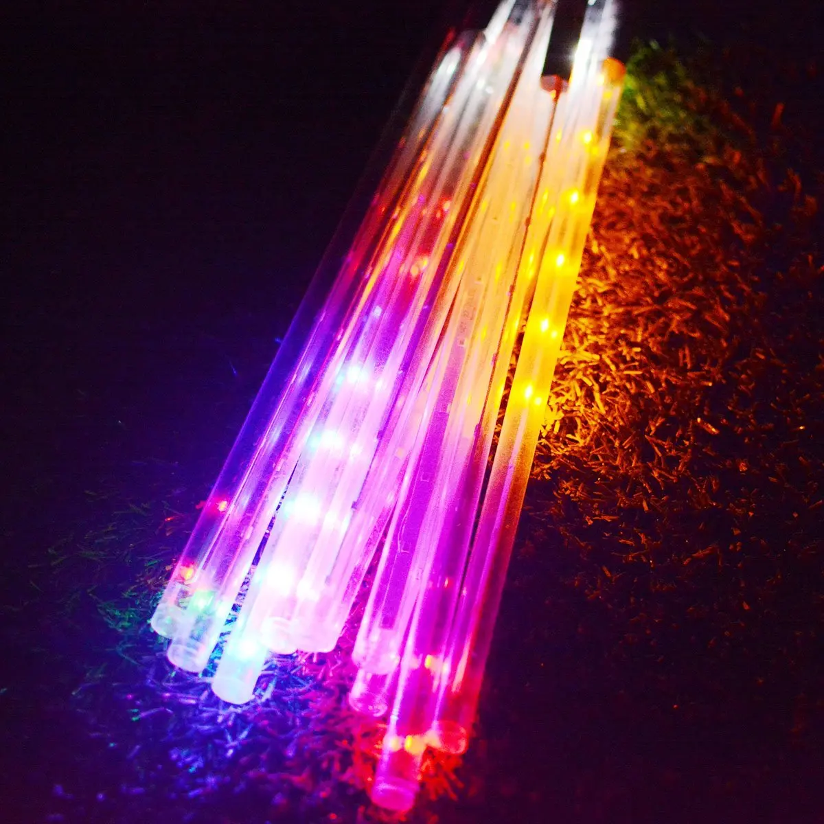 Светодиодная уличная гирлянсветильник на солнечной батарее 8 трубок фонарь