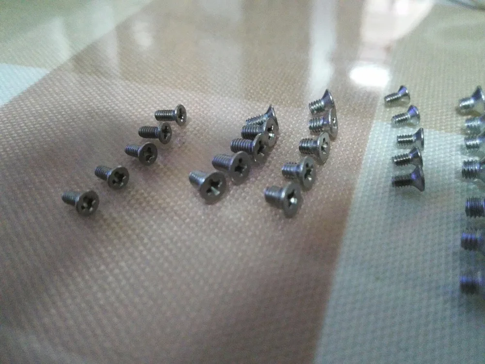 30pcs/lot M2/M2.5/M3*4/5mm stainless steel phillips cross flat head small screws for leather belts waistband assorment kit232 |