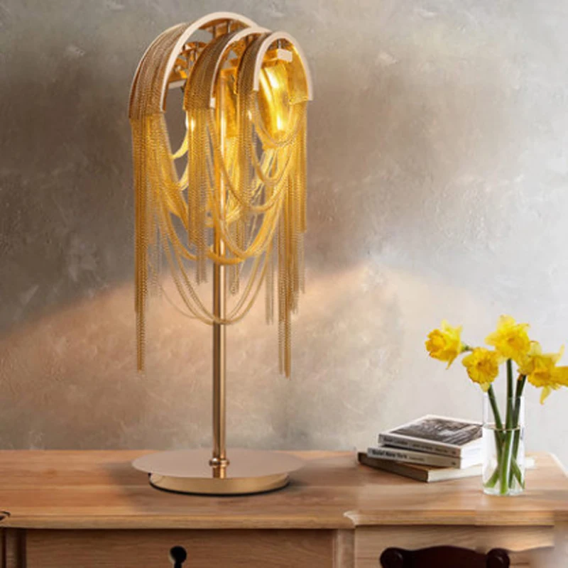 Постмодернистские класса люкс креативный металлический Золотая кисточка