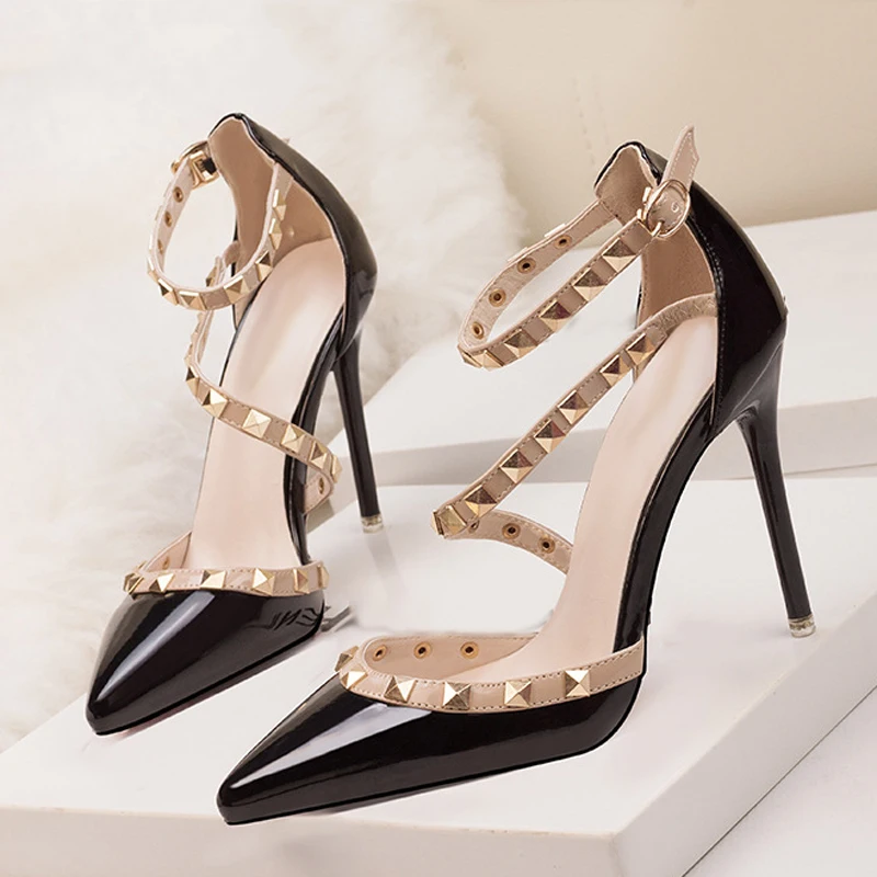 Женские туфли лодочки из лакированной кожи на тонком каблуке 10 см|women pumps|pumps sexythin