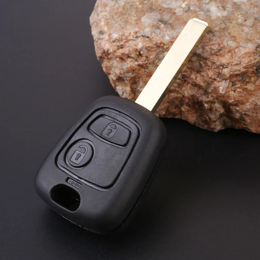 Auto Car 2Buttons Flip Remote Control Key Fobs with Blade For Toyota AYGO Black | Автомобили и мотоциклы