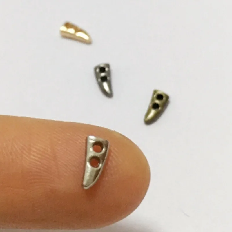 

Blyth doll clothes accessories mini horn button 7mm metal