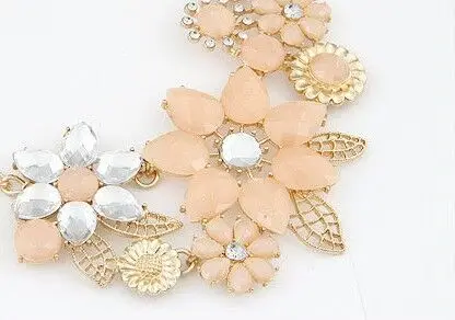 Сплав имитация жемчужное ожерелье аксессуары и украшения металла цветок