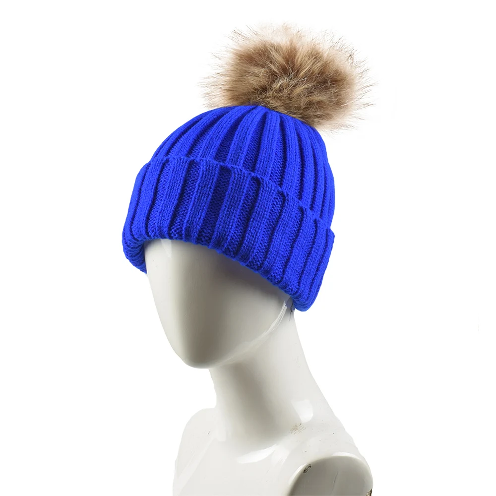 Женская зимняя шапка с помпоном из белого меха норки и лисы Шапка бини