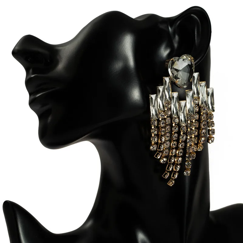 Креативные серьги-капли в форме сердца с кристаллами и короткими кисточками