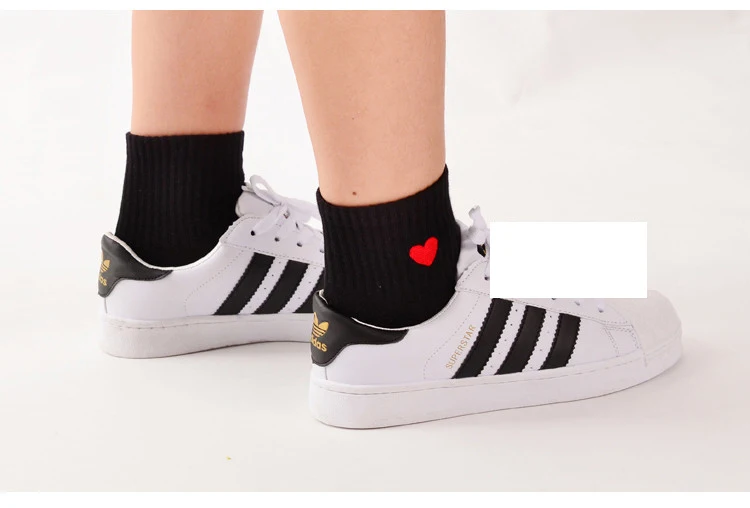 Женские носки Harajuku Корея японский Забавный мультфильм Черный Белый Короткие носки молочная коробка Борода роза Сердце вышивка хлопок носки