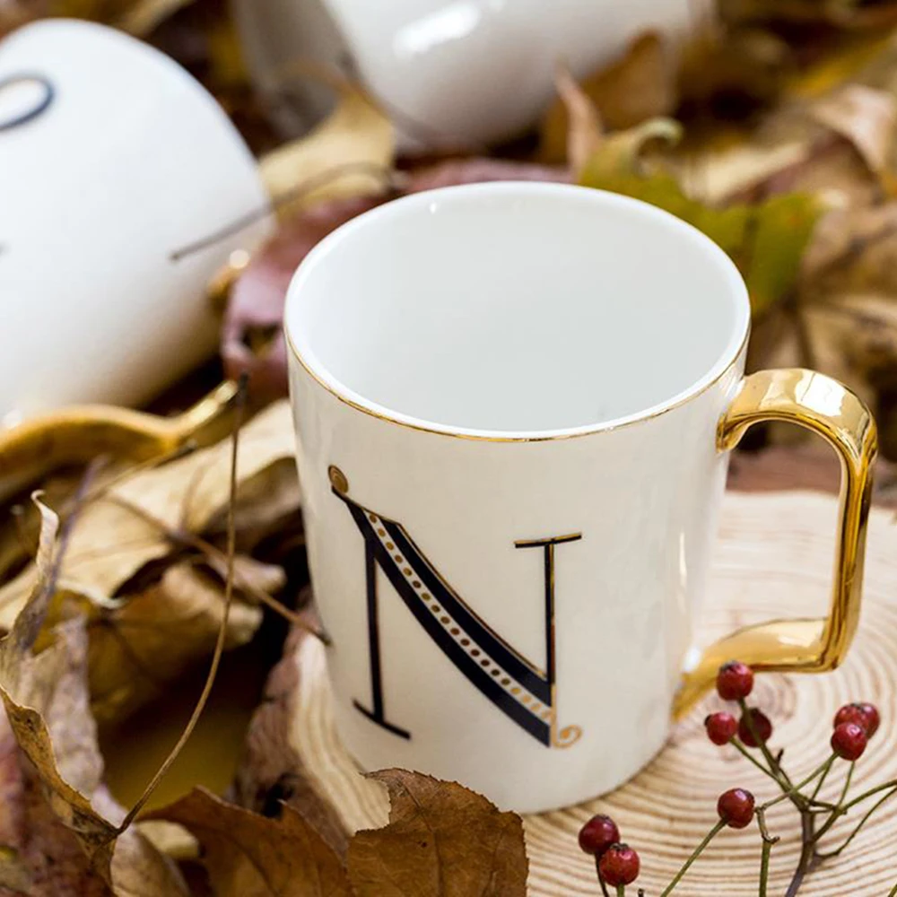 Хит! Скандинавский стиль 26 Английских Букв кружка с ложкой фарфоровая офисная