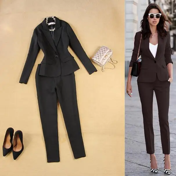 Женский формальный костюм осенний из двух предметов куртка и длинные секции