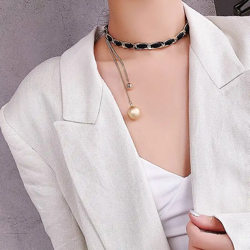 

Statement Black Leather Twist Choker Necklace Women 2019 New Fashion Jewelry Punk Collares