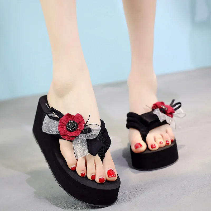 New Handmade Flower Slippers Female Summer Fashion Outdoor Sandals Non-slip Beach Shoes Flip-flops Women