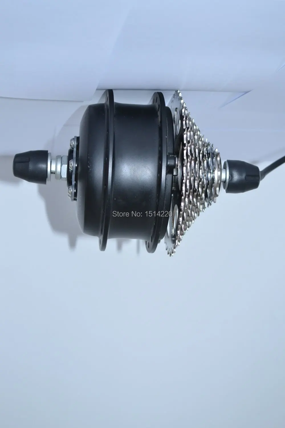 Бесщеточный мотор редуктор 2 кг с диском и кассетой для электрического