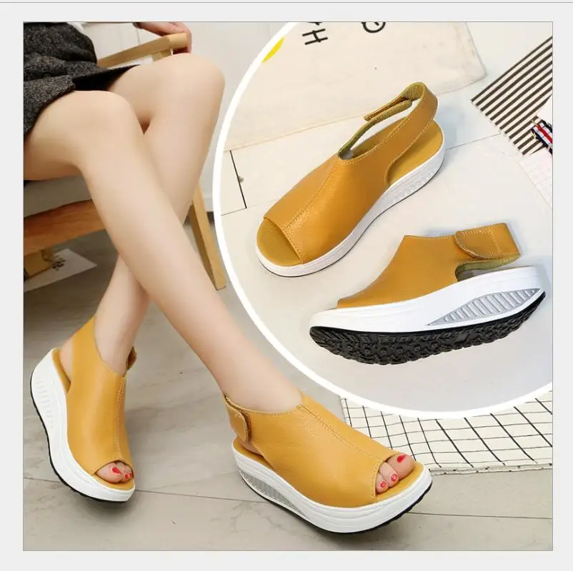 Новинка лета 2019 сандалии на танкетке для женщин босоножки большого размера из ПУ