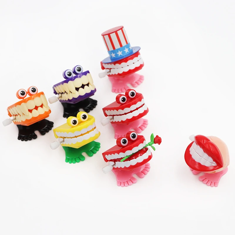 

Jump Teeth Clockwork Toy Teeth mold Tooth doll Jumping Teeth Halloween Christmas Toy Dental Gift Dental Toy Cute Toy Four styles