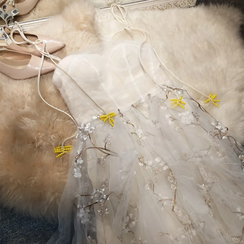 Новинка летнее платье с вышивкой высокой талией тонкое и сексуальное на бретелях