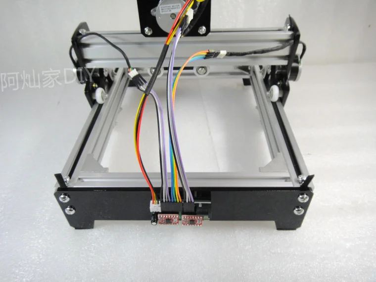 10 Вт металлический гравировальный станок лазерный с импульсом режущий высокая