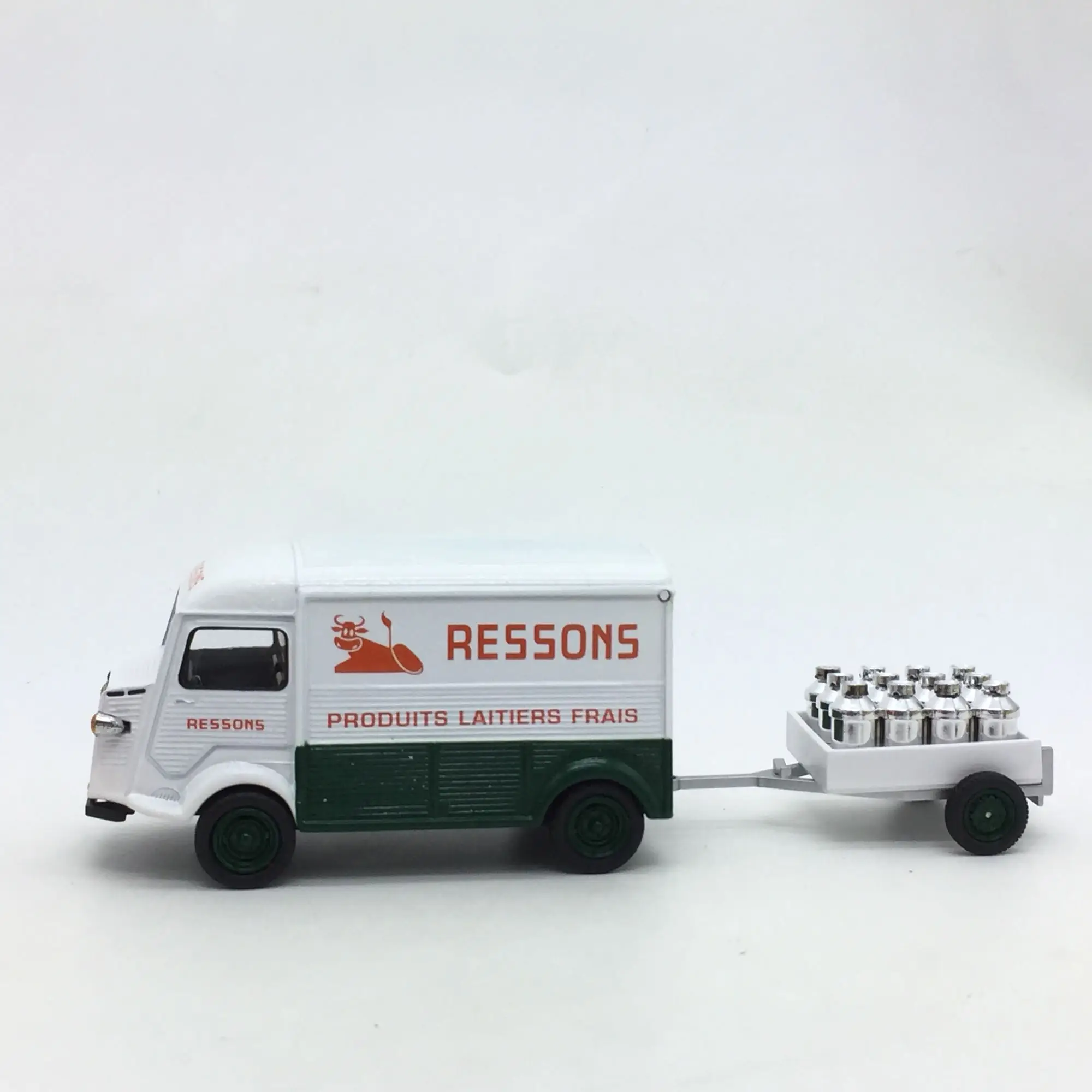 Белый 1/43 модель игрушечный фургон автомобиль сплав автомобиль для Citroen модель автомобиля длиной около 15 см - Цвет: Белый