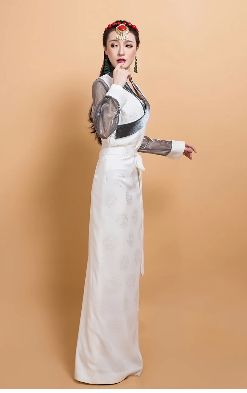 Traditional Tibetan Women Clothing Nepal Tibet Tourist costumes New Bora Ando Tibetan Long Robe Ethnic style Lhasa Gown Dress