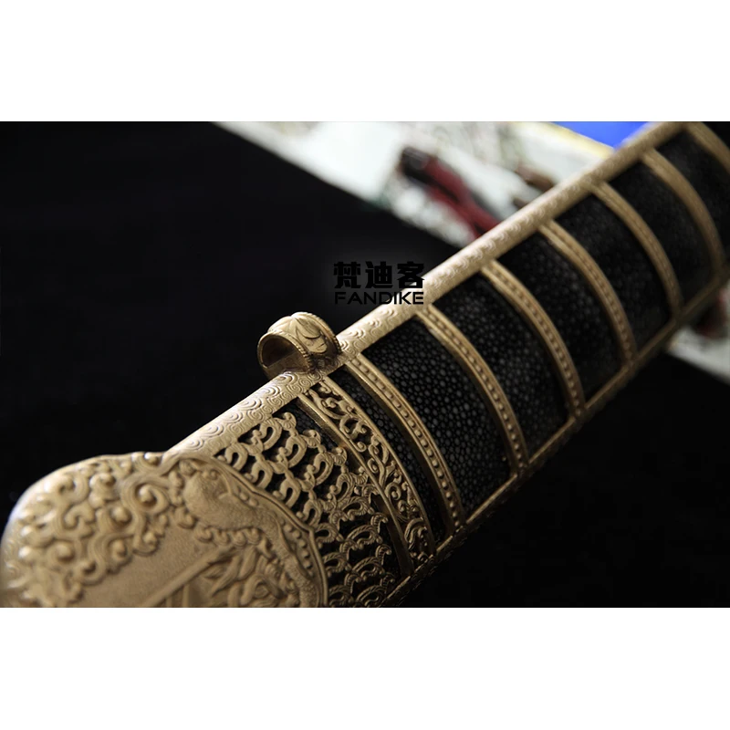 

High quality Handmade Folded Steel Double Groove Real leather Scabbard Chinese sword Ming dynasty Sharp Blade