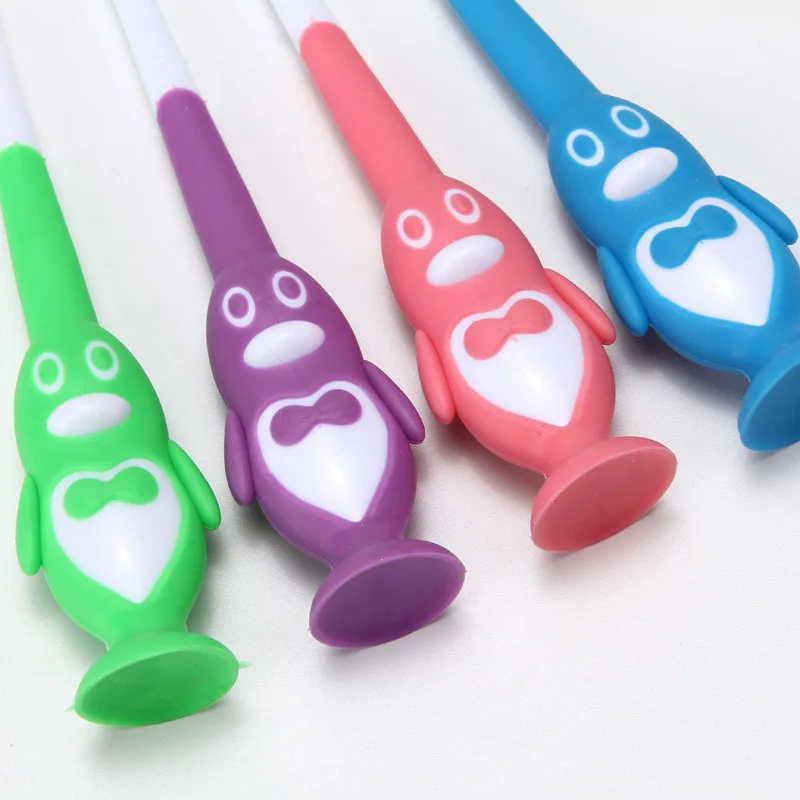 Комплект из 2 предметов с рисунком пингвина мультфильма детская зубная щетка