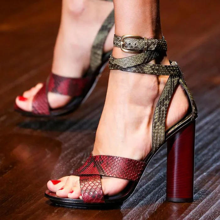 

Hot Selling Women Snakeskin Hollow Out Sandals Summer Fashion Ankle Wrap Buckle Strap High Chunky Heel Party Shoes High Quality