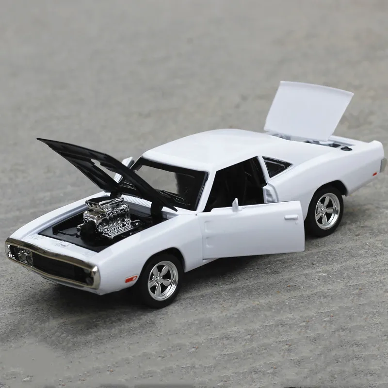 Очень крутая модель из сплава Dodge Charge 1:32 металлическая эвакуатора звуковая и