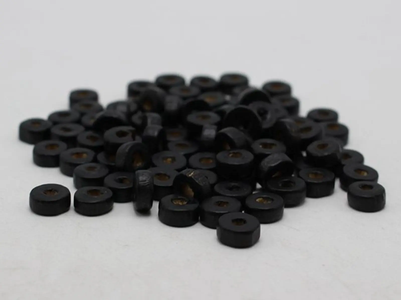 Деревянные шарики Heishi 500 черных 8X3mm | Украшения и аксессуары
