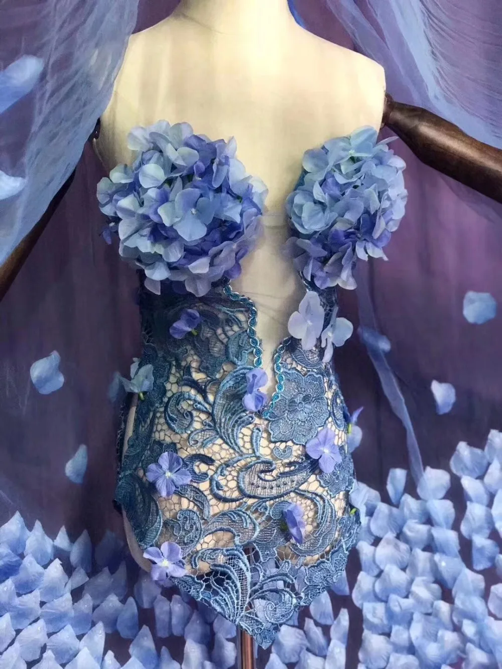 3D flower petals perspective Long DressBlue tube top Stage Wear Dress Bar Female Singer Gogo dance Dj costume Evening Outfit |
