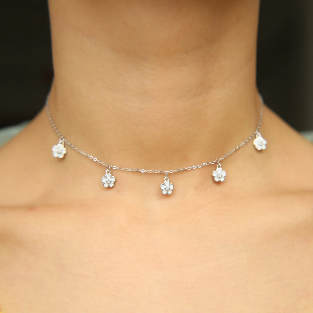 Ожерелье из 100% серебра 925 пробы с эмалированными цветами лотоса на весну 2019 |