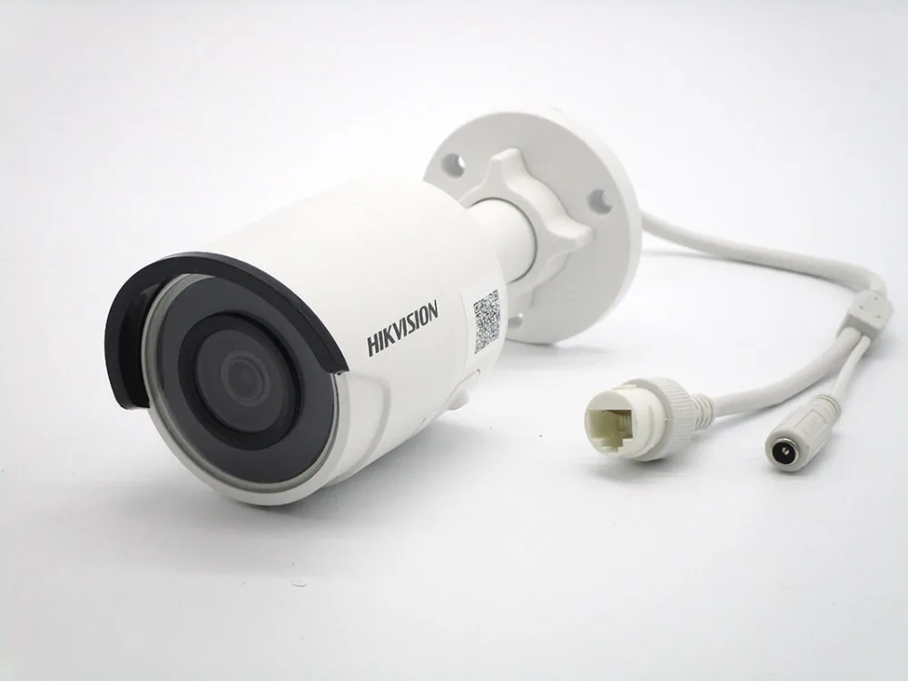 Система видеонаблюдения Hikvision 8 каналов сетевой видеорегистратор + шт.