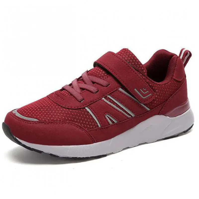 Женские кроссовки с дышащей сеткой летние спортивные на массивной платформе со