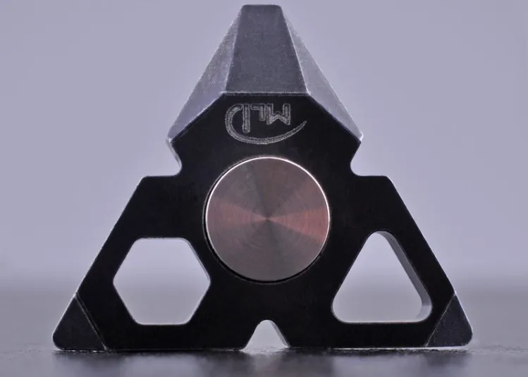 Мини треугольник лом ручной Спиннер EDC Finger Spinner Для аутизма и СДВГ тревога снятие стресса фокус Игрушки Подарок Непоседа металл