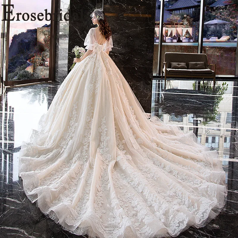 Кружевное бальное платье Erosebridal с длинным шлейфом и рукавами-фонариками 2019 |