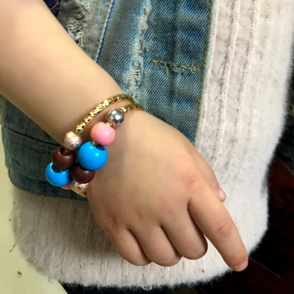 Wando 1pcs Baby Bangles Girls Lovely Gold Color Charm Beads Bracelet Three-color round beads For Children jewelry | Украшения и