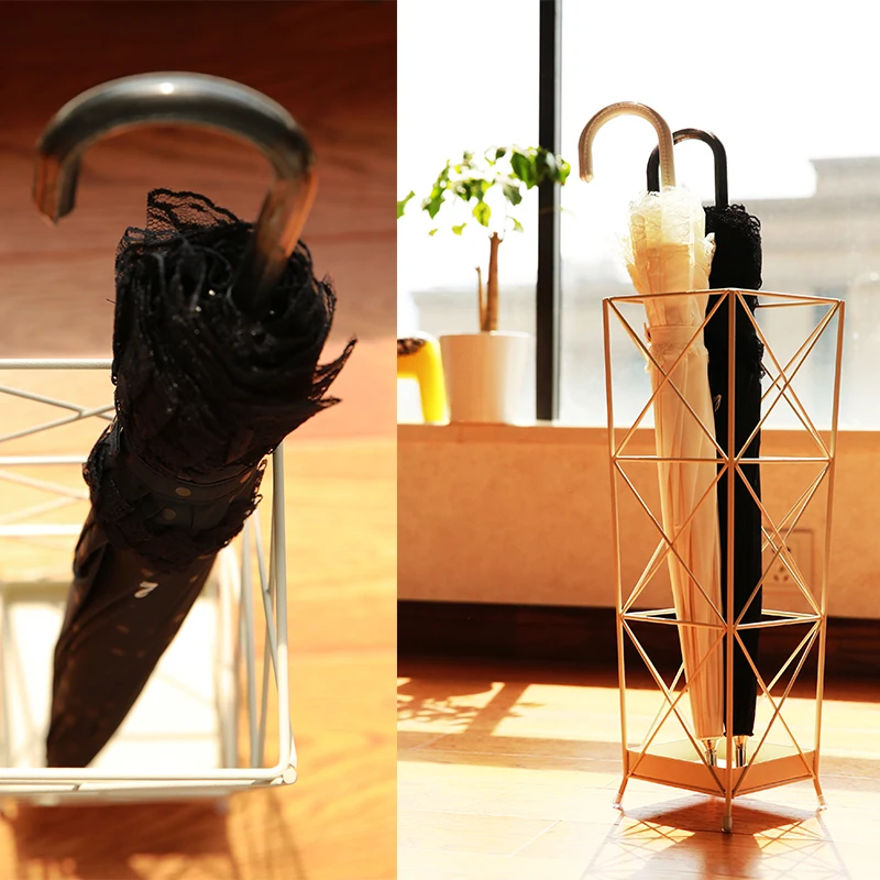 

Metal wire iron creative geometric line umbrella rack household umbrella stand