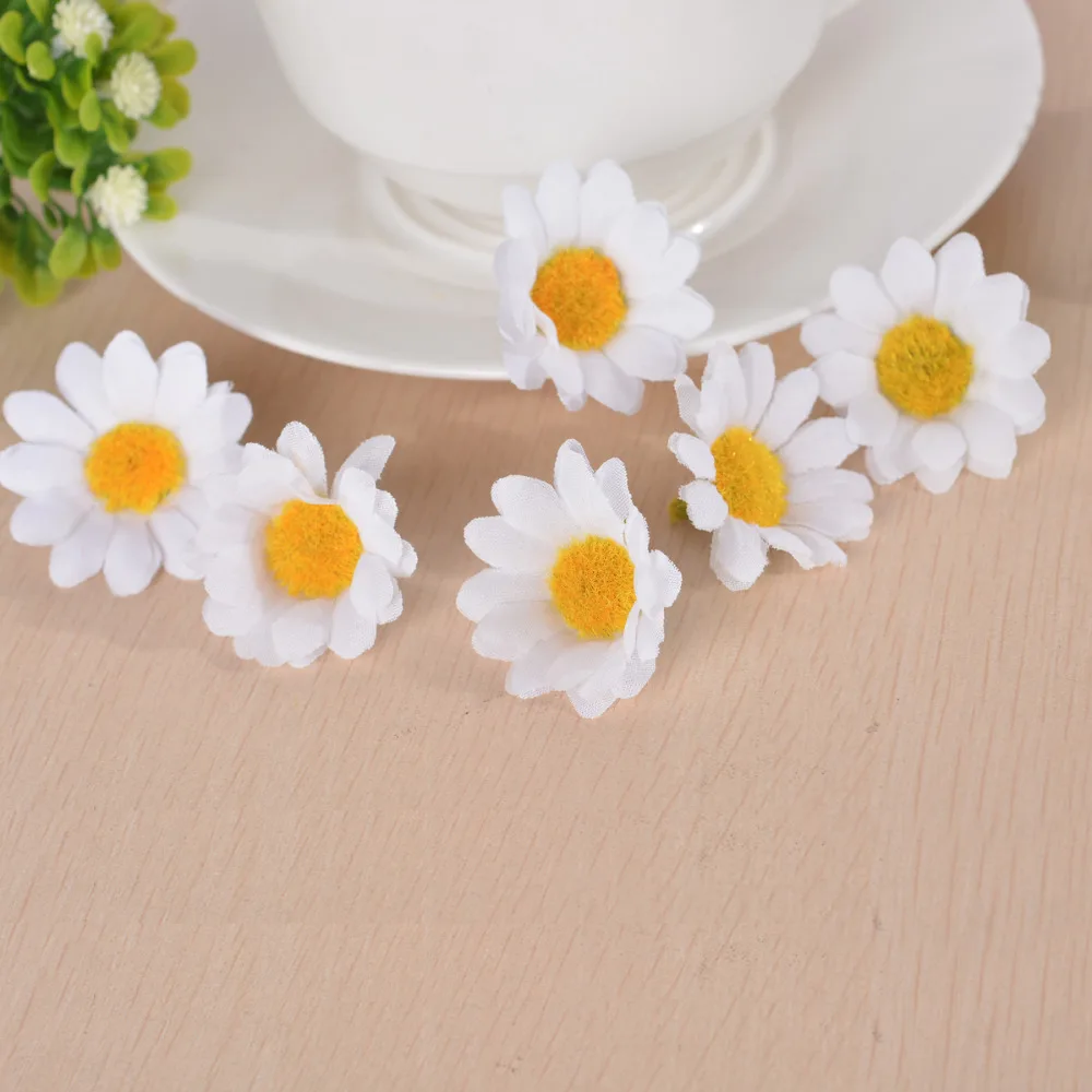 300 шт Мини Белый цветок маргаритки искусственные шелковые цветы для вечеринки