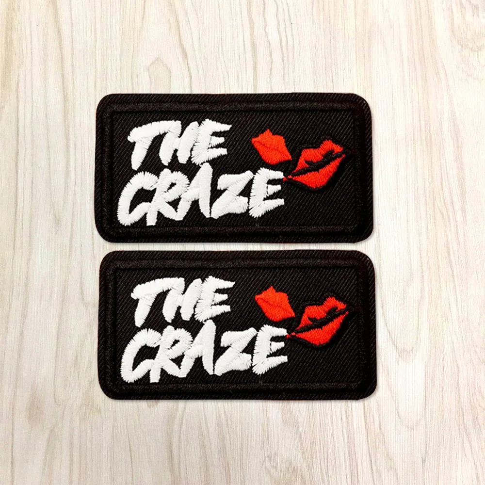 Бирка с индивидуальной надписью THE CRAZE Lip нашивка вышивкой утюгом для подложки