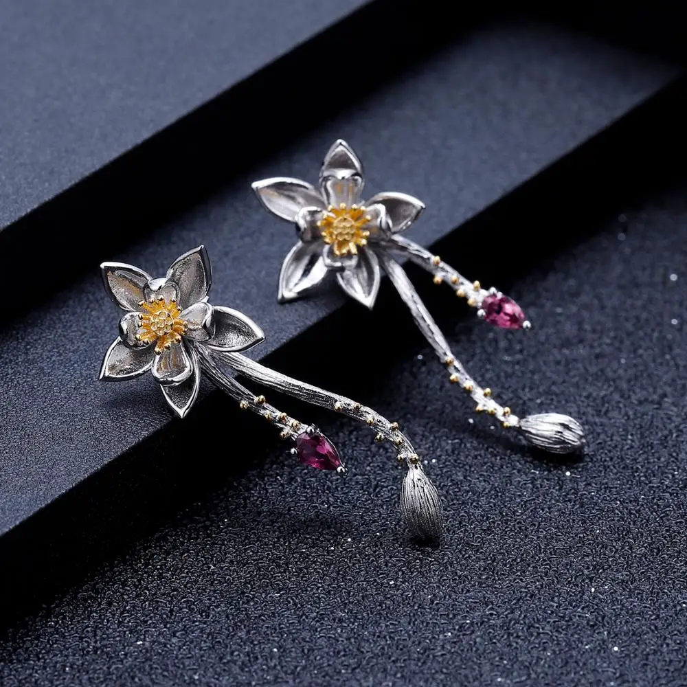 Серьги-подвески женские из серебра 925 пробы с натуральным родолитным гранатом |