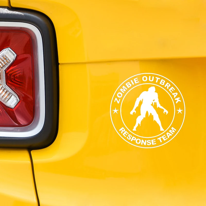 

QYPF 13.3CM*13.3CM Interesting Zombie Outbreak Graphic Car Sticker Black/Silver Vinyl Decoration S9-2151