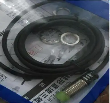 

Free Shipping 2pcs/lot New Switch PRS12-4DN DC three wire NPN normally open inductive sensor