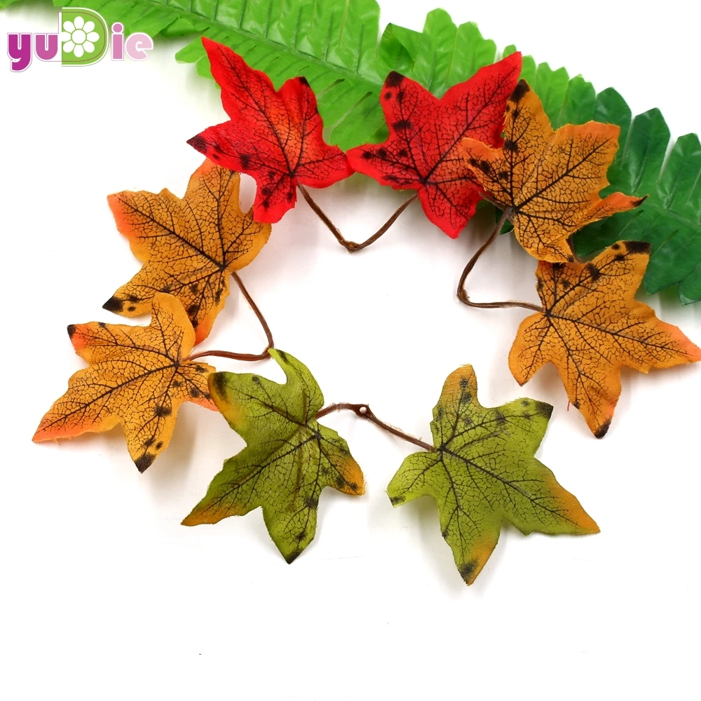 

100pcs Artificial Maple Leaves Autumn Autumn Leaf Wedding Party Decorative DIY Scraping Manual Process Multi-color False Mosaic